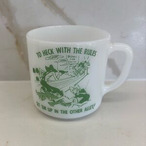 Vintage Funny Bowling Mug Vintage Milk Glass Federal Glass USA Green Design